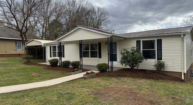 Photo of 1628 B Ave SE, Hickory, NC 28602