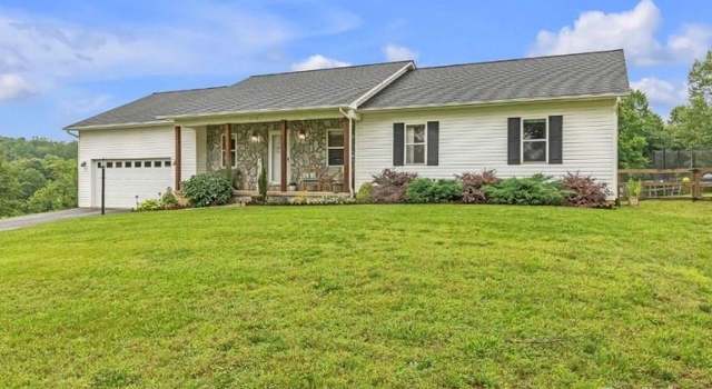 Photo of 350 Moose Dr, Stony Point, NC 28678