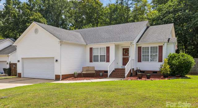 Photo of 2336 Nuthatch Dr, Rock Hill, SC 29732