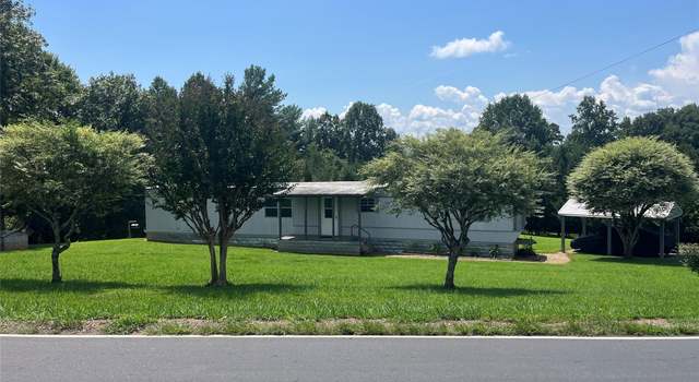 Photo of 2654 Burke Smokey Creek Rd, Lenoir, NC 28645