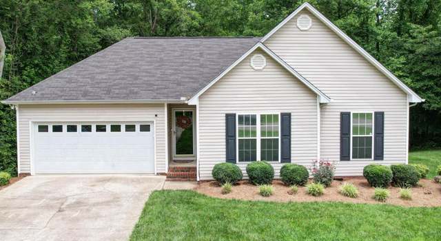 Photo of 727 Cove Rd, Gastonia, NC 28052