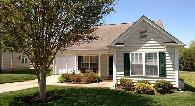 Photo of 2010 Wexford Way, Statesville, NC 28625