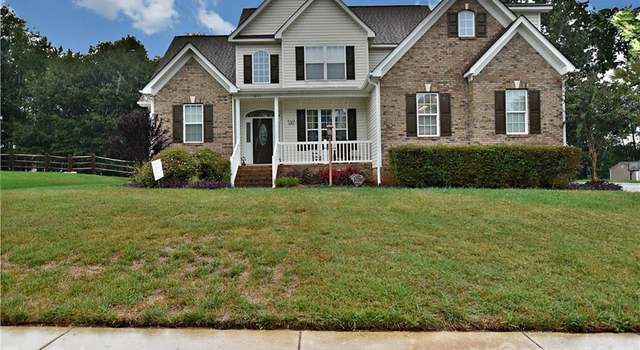 Photo of 1611 Williamsburg Dr, Rock Hill, SC 29732