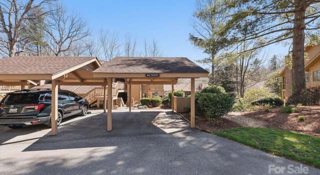 Photo of 406 Live Oak Ln, Hendersonville, NC 28791