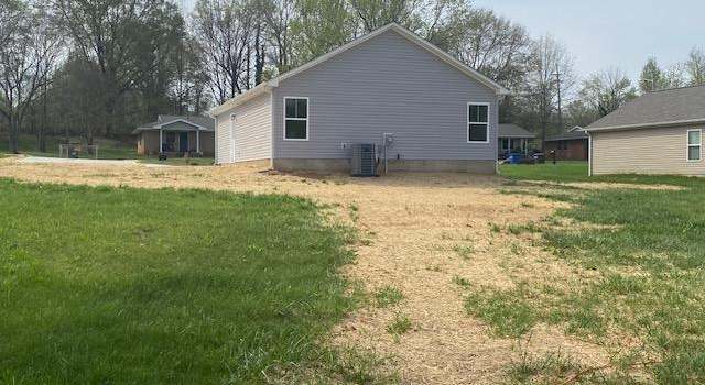 Photo of 1015 Adams St, Statesville, NC 28677