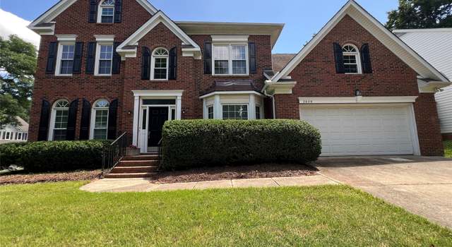 Property at 2609 Lamp Post Ln, Kannapolis, NC 28081, 5 beds, 2.5 baths