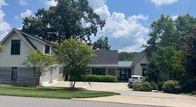 Photo of 25 Wandering Oaks Way, Asheville, NC 28805