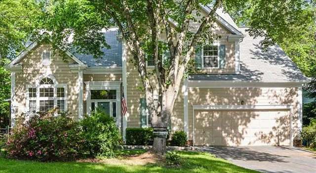Photo of 3415 Crescent Knoll Dr, Matthews, NC 28105