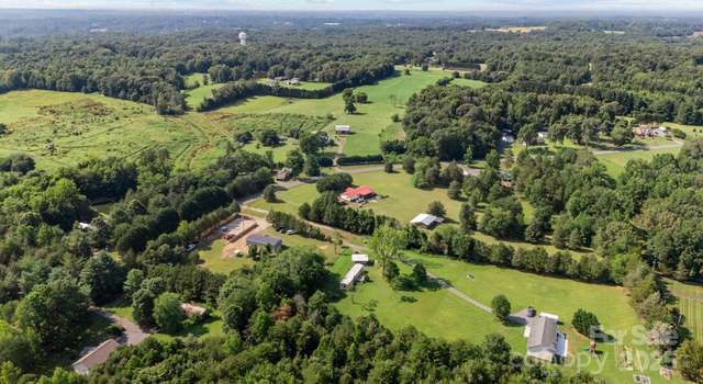 Photo of 976 Howell Rd, Mocksville, NC 27028