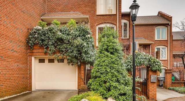 Photo of 311 Settlers Ln, Charlotte, NC 28202