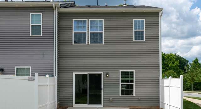 Photo of 2448 Mariners Cove Ln, Denver, NC 28037
