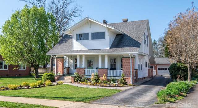 Photo of 273 W Main St, Brevard, NC 28712
