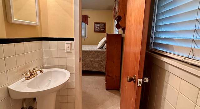 Photo of 211 S Slack St, Albemarle, NC 28001