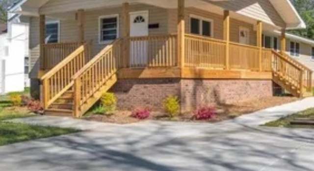 Photo of 647 E Black St, Rock Hill, SC 29730
