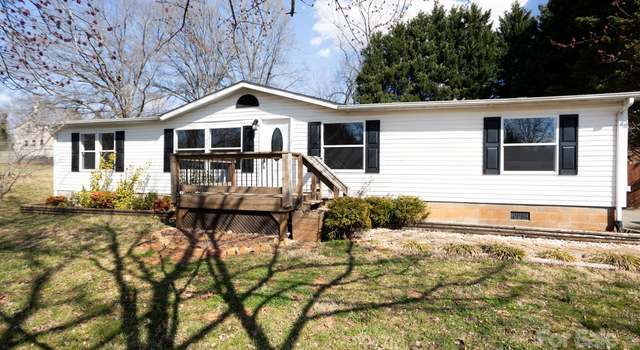 Photo of 111 Hollar St, Morganton, NC 28655