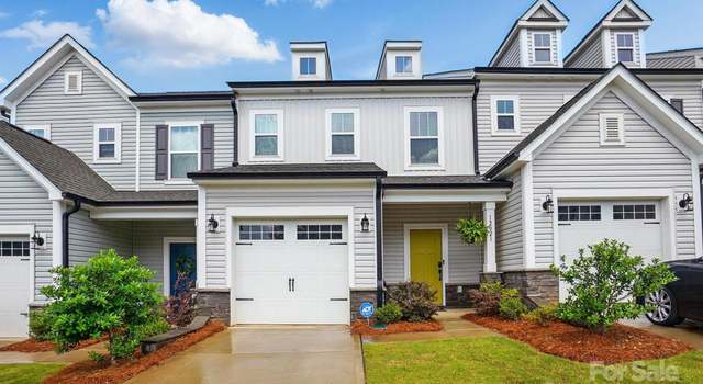 Photo of 12021 Basking Dr, Charlotte, NC 28214