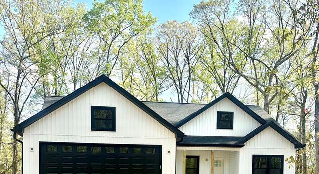 Photo of 210 Carolina Dr Unit 1000(&999), Troy, NC 27371