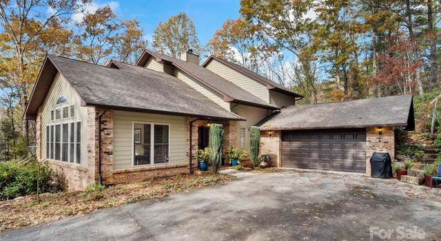 Photo of 50 Deep Woods Dr, Marion, NC 28752