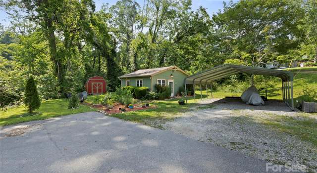 Photo of 32 Roberts St, Fletcher, NC 28732