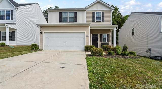 Photo of 2922 Patishall Ln, Charlotte, NC 28214