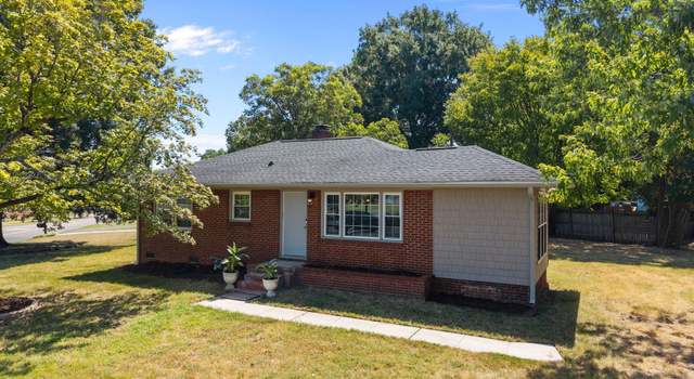 Photo of 201 Lowry St, Pineville, NC 28134