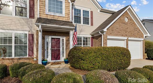 Photo of 252 Legend Dr, Rock Hill, SC 29732