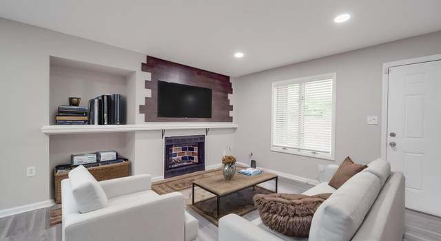 Photo of 1847 J Julian Ln Unit A, Charlotte, NC 28208