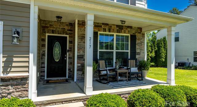 Photo of 217 Hydrangea Dr, Clover, SC 29710