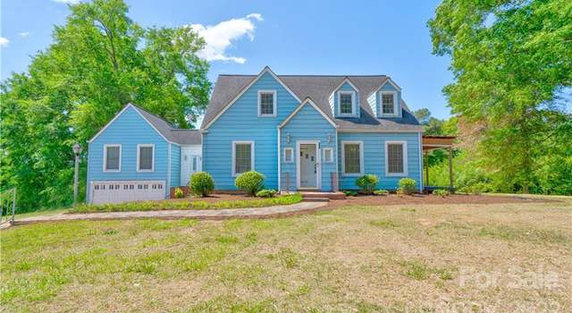Photo of 313 W Main St, Lawndale, NC 28090