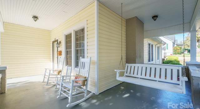 Photo of 402 W 7th St, Newton, NC 28658
