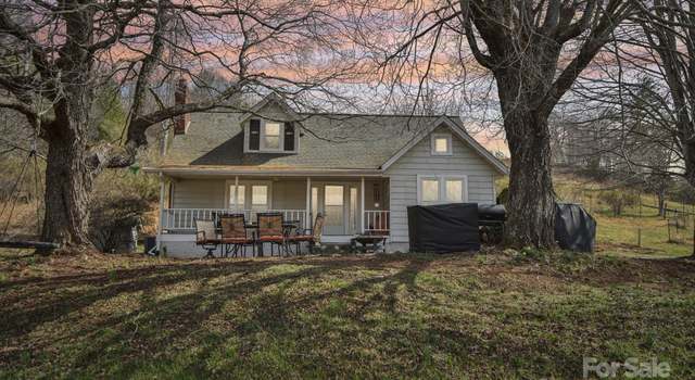 Photo of 55 Jones Farm Dr, Burnsville, NC 28714