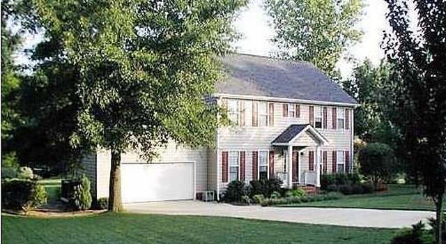 Photo of 5608 Wildflower Ct, Mint Hill, NC 28227