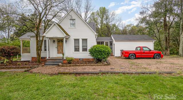 Photo of 2506 Hickory Ave, Concord, NC 28027