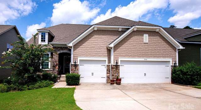 Photo of 246 Sweet Briar Dr, Fort Mill, SC 29707