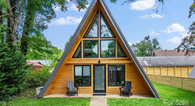 Photo of 11 A Frame Aly, Black Mountain, NC 28711