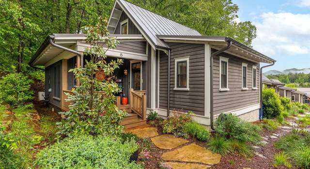 Photo of 15 Fay Jones Ln, Black Mountain, NC 28711