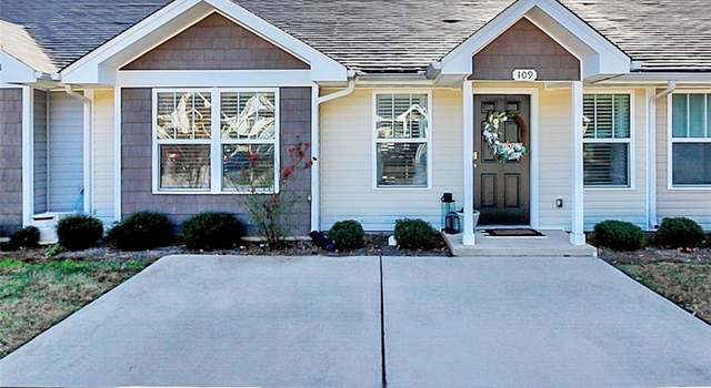 Photo of 109 Lassiter Ct, Mount Holly, NC 28120