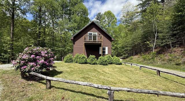 Photo of 19 Winding Gap Ln, Tuckasegee, NC 28783