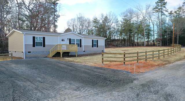 Photo of 268 Tricycle Hill Ln, Tryon, NC 28782
