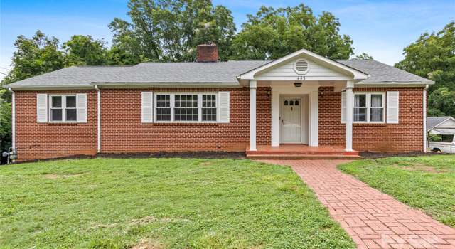 Photo of 443 W Main St, Elkin, NC 28621