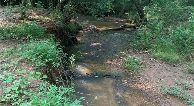 Photo of 1195 Lambert Dr, Hiddenite, NC 28636