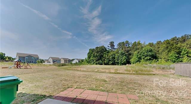 Photo of 113 Meadowcreek Village Dr, Locust, NC 28097