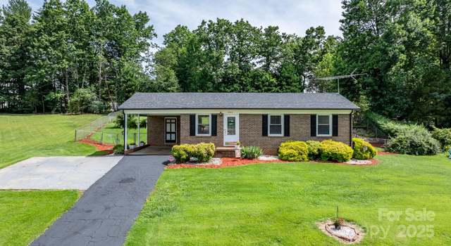 Photo of 1040 Stagecoach Trl, Lenoir, NC 28645