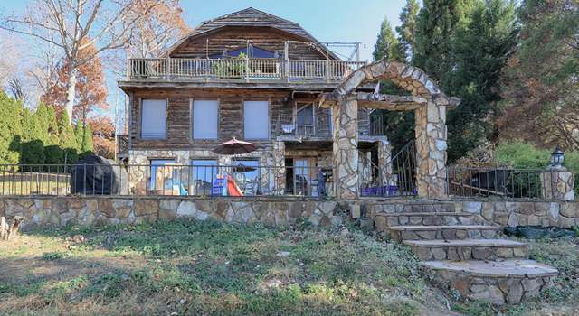 Photo of 6860 Shade Tree Ln, Sherrills Ford, NC 28673