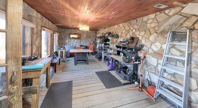 Photo of 6860 Shade Tree Ln, Sherrills Ford, NC 28673