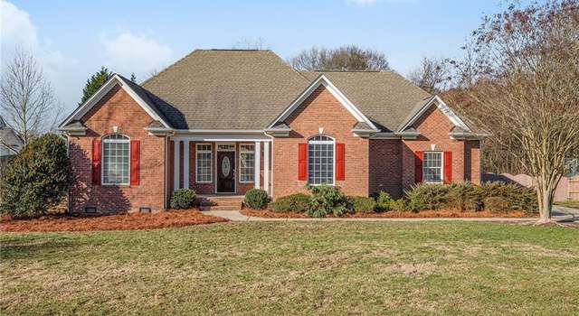 Photo of 2809 Loxdale Farms Dr, Monroe, NC 28110