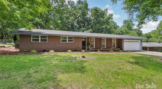 Photo of 1192 Carolyn Dr, Albemarle, NC 28001
