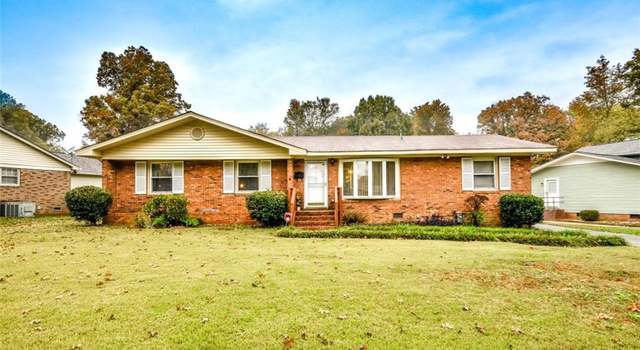 Photo of 1012 Georgetown Dr, Charlotte, NC 28213