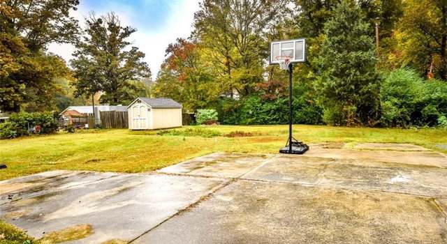 Photo of 1012 Georgetown Dr, Charlotte, NC 28213