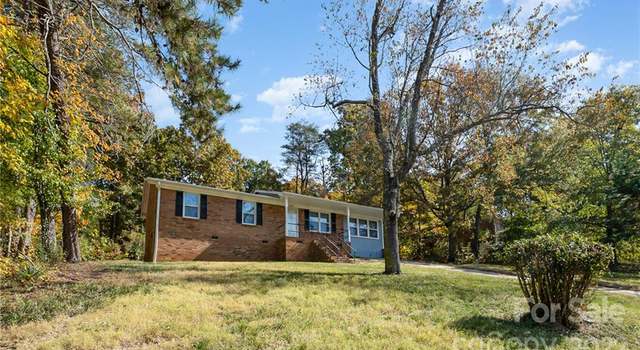 Photo of 2108 Green Oak Dr, Shelby, NC 28152